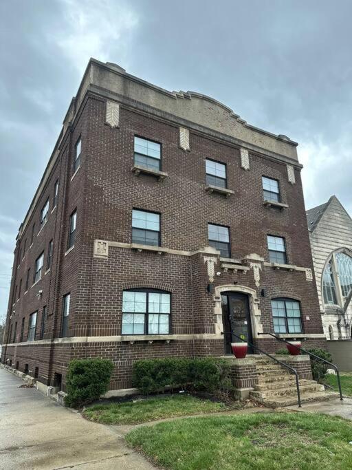 Modern With Pool Table! Pet-friendly! * Columbus